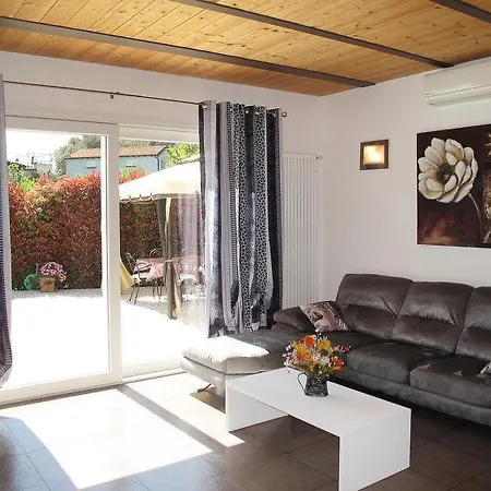 Sleeps 7 Pool Air Con Wifi * Caramagna Ligure